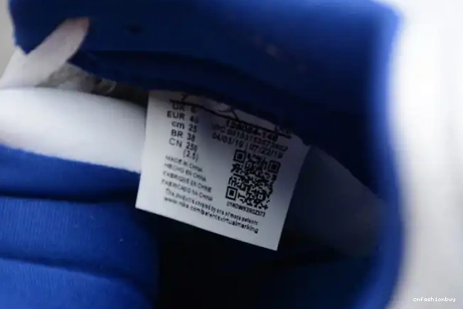 Retro Rivals' Jordan 136064-148 Air 'Knicks 3 0528